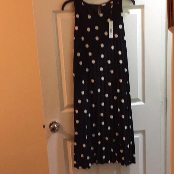 T Tahari Polka Dot Jersey Sleeveless Dress - NWT - Picture 5 of 9